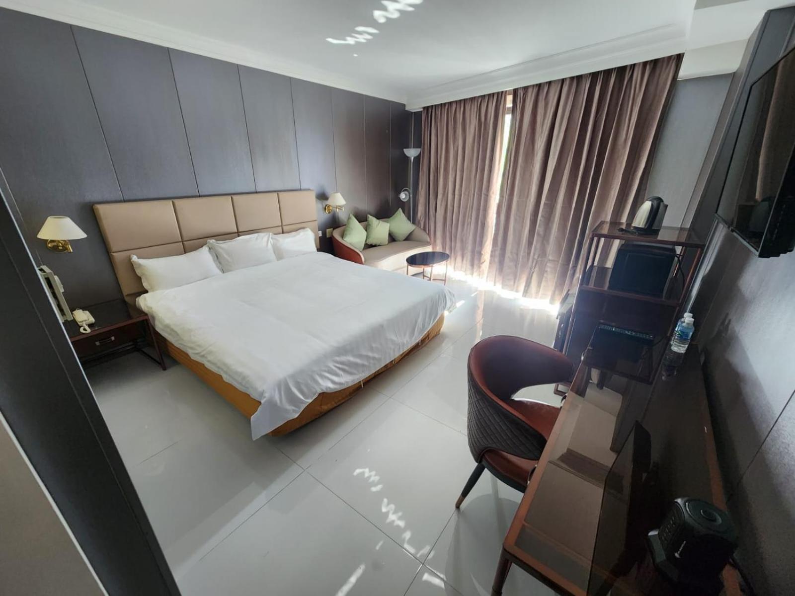 Royal Orchid Hotel Guam Tamuning Esterno foto